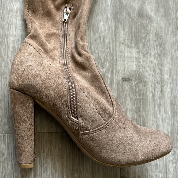 Miss Lola Tan Knee High Boots - Picture 2 of 4